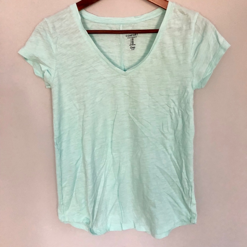 v-neck t-shirt